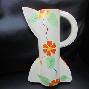 Art Deco shape jug. (Ref OCT 3275).