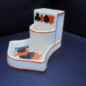 A Royal Doulton cigarette holder / match holder / striker / ash tray. (Ref OCT 2946)
